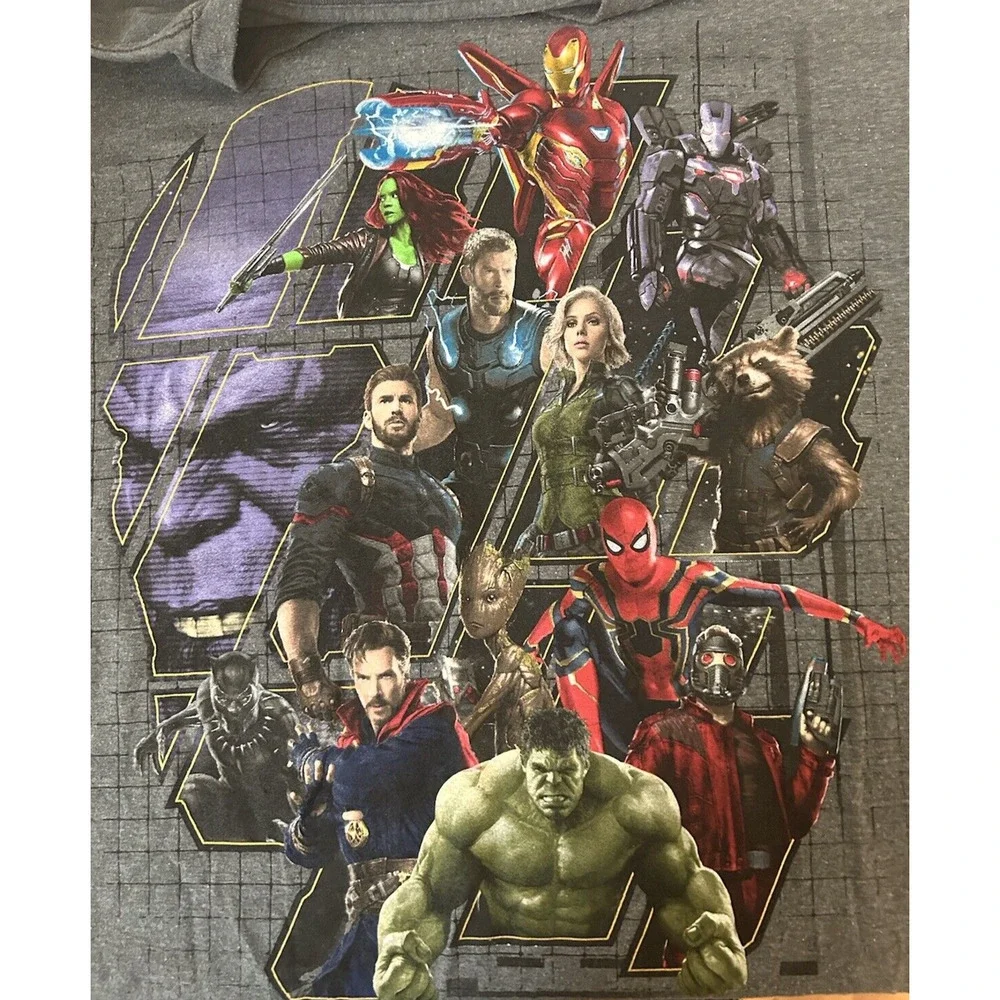Avengers Men's T-shirt Size L Captain America, iron Man Black Panther Avengers - Picture 4 of 12